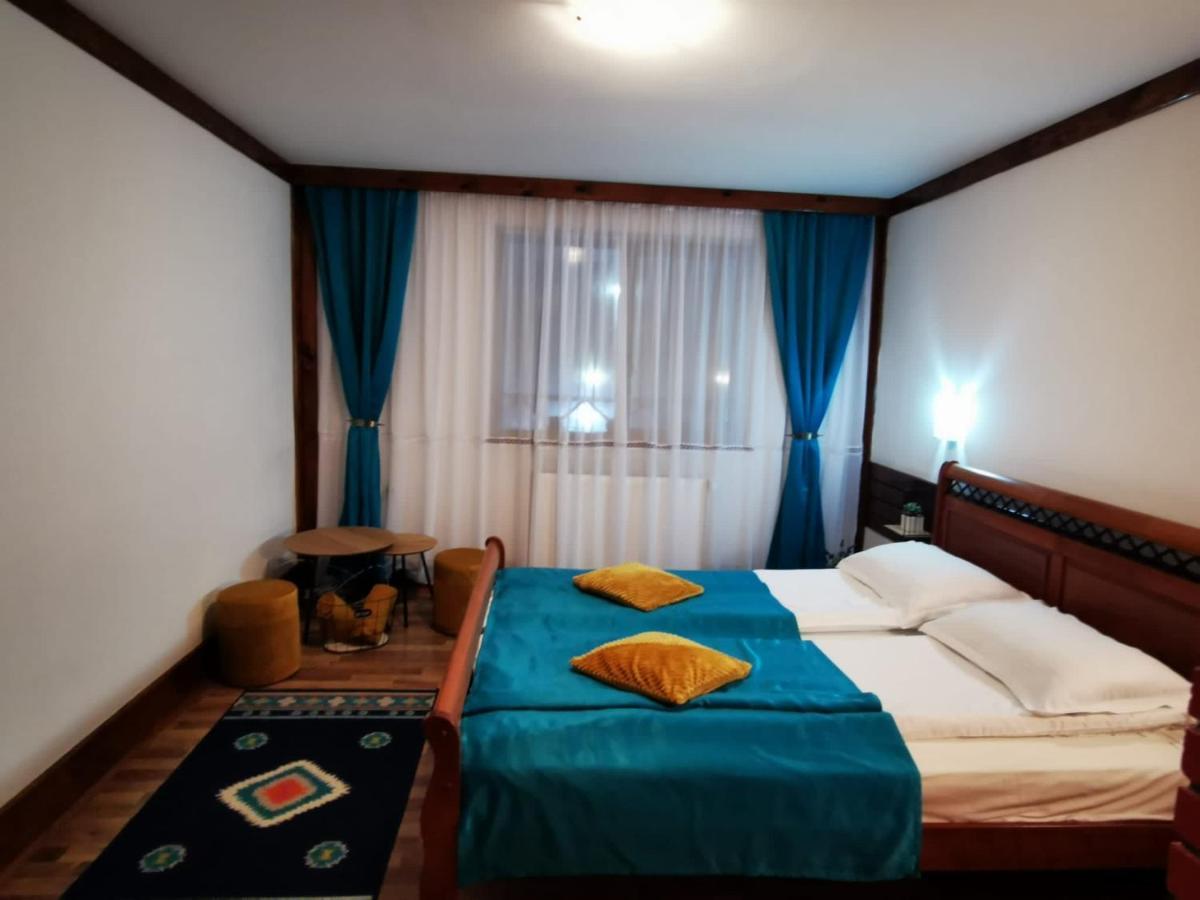 Vila Romanitza Darmanesti  Extérieur photo