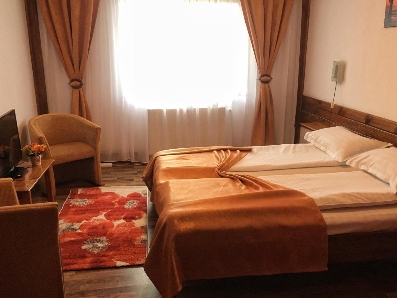 Vila Romanitza Darmanesti  Extérieur photo
